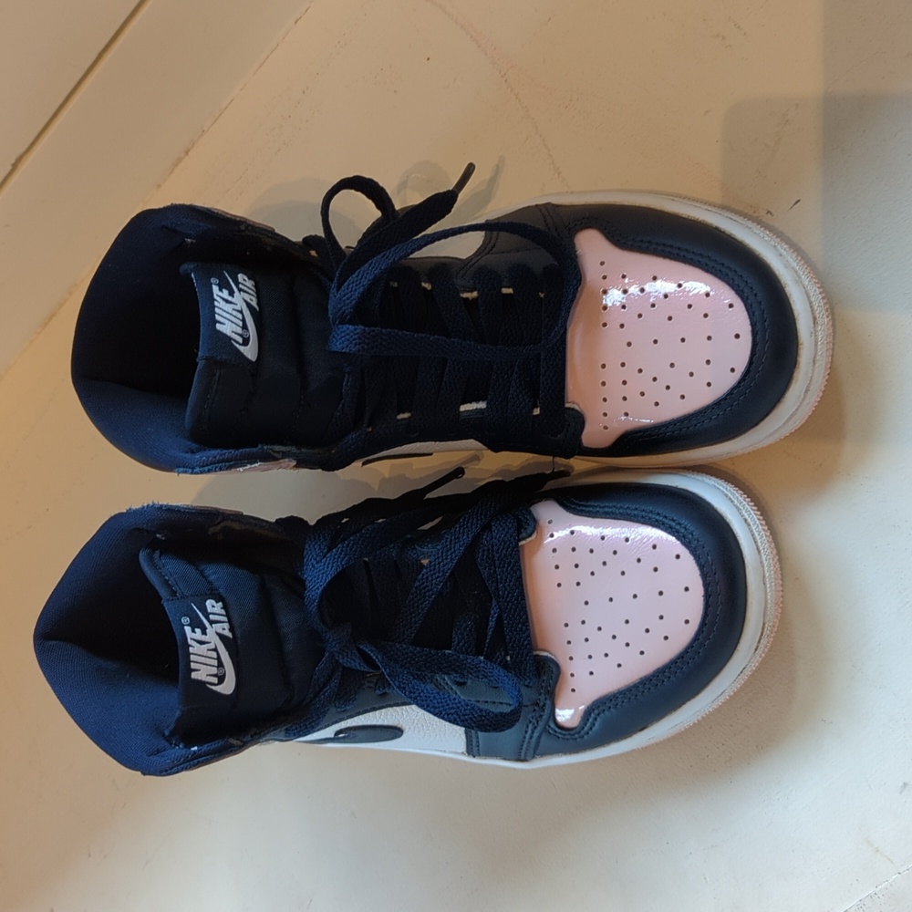 Women's Nike Air Jordan High Top size 5.5